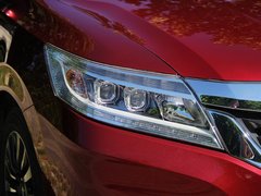 2013款 1.8L 自动 旗舰版