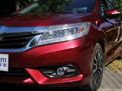 2013款 1.8L 自动 旗舰版