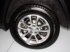 2014款 3.6L 自动 旗舰尊悦版 5座