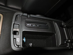 2014款 3.6L 自动 旗舰尊悦版 5座