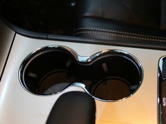 2014款 3.6L 自动 精英导航版 5座