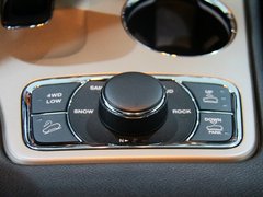 2014款 3.6L 自动 精英导航版 5座