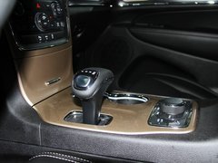 2014款 3.6L 自动 精英导航版 5座