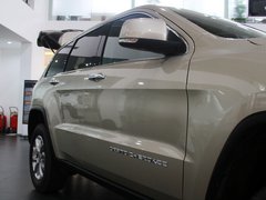 2014款 3.6L 自动 精英导航版 5座