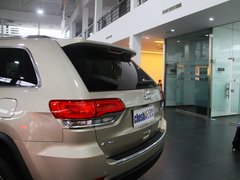 2014款 3.6L 自动 精英导航版 5座