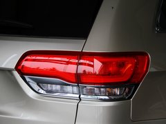 2014款 3.6L 自动 精英导航版 5座