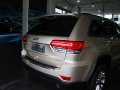 2014款 3.6L 自动 精英导航版 5座