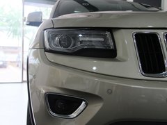 2014款 3.6L 自动 精英导航版 5座