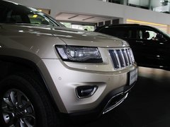 2014款 3.6L 自动 精英导航版 5座