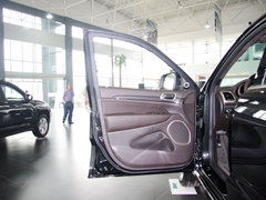 2014款 3.6L 自动 精英导航版 5座