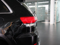 2014款 3.6L 自动 精英导航版 5座