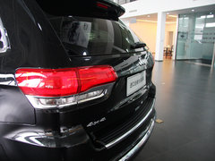 2014款 3.6L 自动 精英导航版 5座