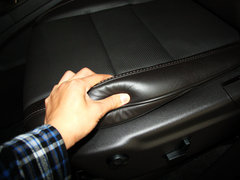 2014款 3.6L 自动 精英导航版 5座