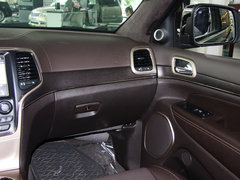 2014款 3.6L 自动 精英导航版 5座