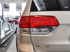2014款 3.6L 自动 精英导航版 5座