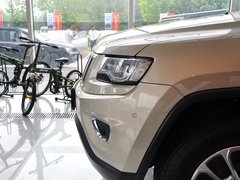 2014款 3.6L 自动 精英导航版 5座