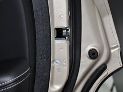 2014款 3.6L 自动 精英导航版 5座