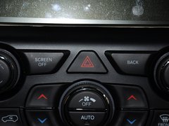2014款 3.6L 自动 精英导航版 5座