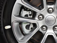 2014款 3.6L 自动 精英导航版 5座
