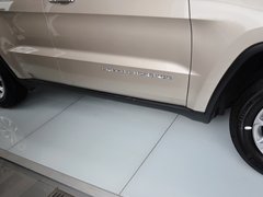 2014款 3.6L 自动 精英导航版 5座