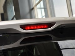 2014款 3.6L 自动 精英导航版 5座