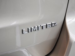 2014款 3.6L 自动 精英导航版 5座
