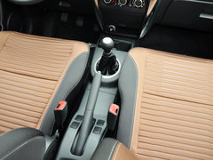 2013款 酷锐版 1.6L 手动 舒适型