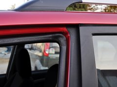 2010款 1.6L 手动 基本型 5门