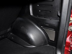 2010款 1.6L 手动 基本型 5门