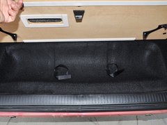 2010款 1.6L 手动 基本型 5门