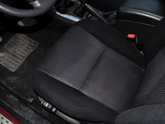 2010款 1.6L 手动 基本型 5门