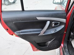 2010款 1.6L 手动 基本型 5门