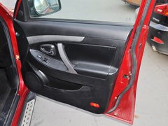 2010款 1.6L 手动 基本型 5门