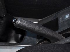 2010款 1.6L 手动 基本型 5门