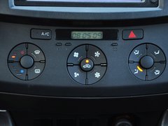 2010款 1.6L 手动 基本型 5门
