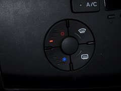 2010款 1.6L 手动 基本型 5门
