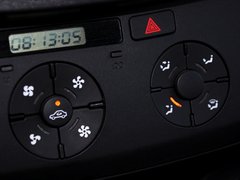2010款 1.6L 手动 基本型 5门