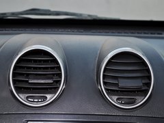 2010款 1.6L 手动 基本型 5门