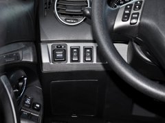 2010款 1.6L 手动 基本型 5门