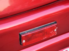 2010款 1.6L 手动 基本型 5门