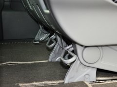 2013 3.0L 自动 商务型