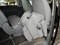 威霆 2013款 3.0L 自动 商务型