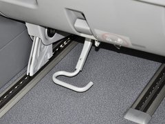 威霆 2013款 3.0L 自动 商务型