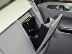 2013 3.0L 自动 商务型