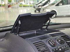 2013 3.0L 自动 商务型