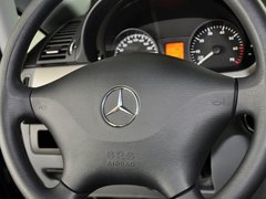 2013 3.0L 自动 商务型