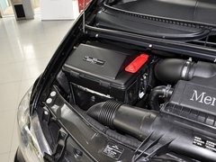 2013 3.0L 自动 商务型