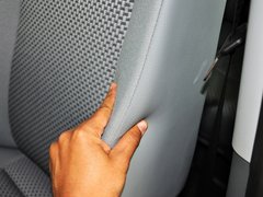 2013 3.0L 自动 商务型
