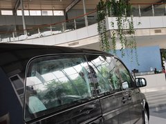 2013 3.0L 自动 商务型