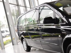2013 3.0L 自动 商务型
